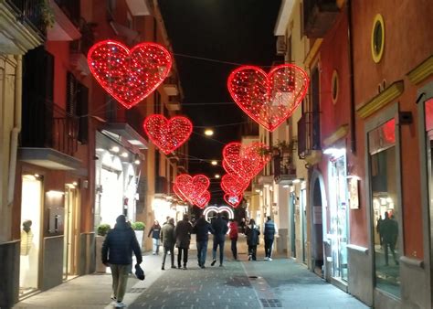 bacheca incontri pozzuoli|Amore e incontri a Pozzuoli centro città su Bakeca